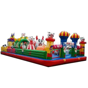 項城蓮花愛童氣模 專業(yè)供應高品質(zhì)狼堡10*8充氣城堡及淘氣堡